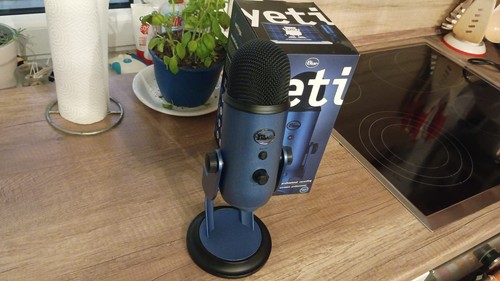 Blue yeti usb studio mikrofon - usb, studio-mikrofon