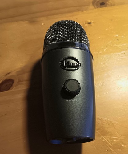 Logitech blue yeti nano - blue,